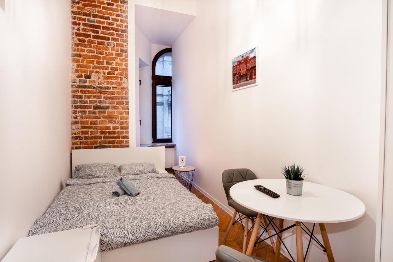 Dream Aparts - Rewolucji 1905r Hotel apartamentowy *