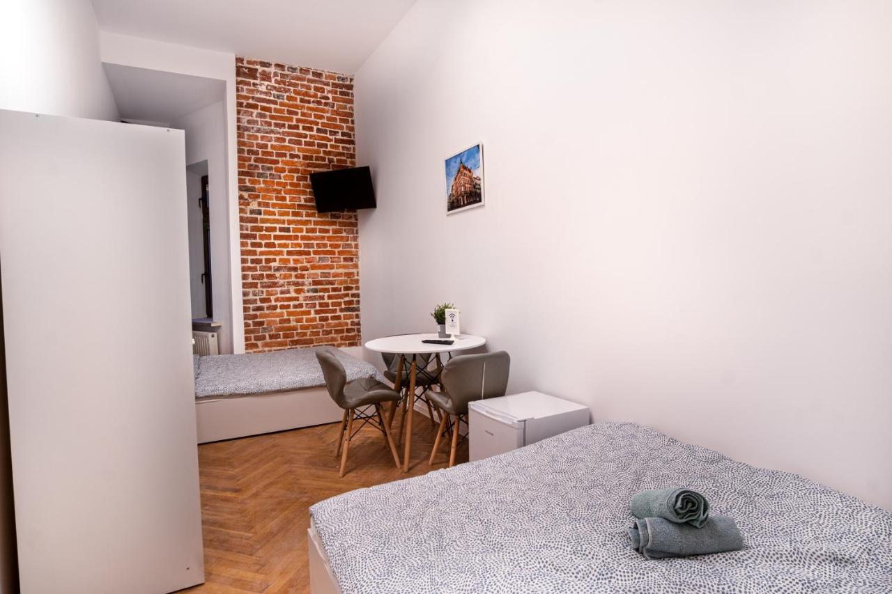 Dream Aparts - Rewolucji 1905r Hotel apartamentowy *